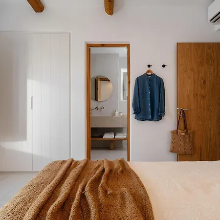 Simiu With Private Swimming Pool Αγία Άννα