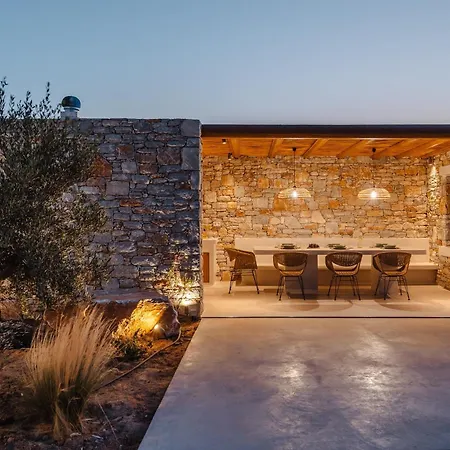 Villa Simiu With Private Swimming Pool *