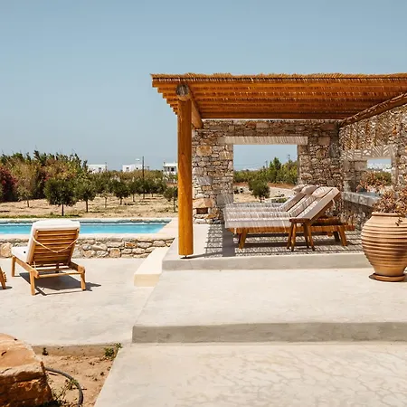 Simiu With Private Swimming Pool