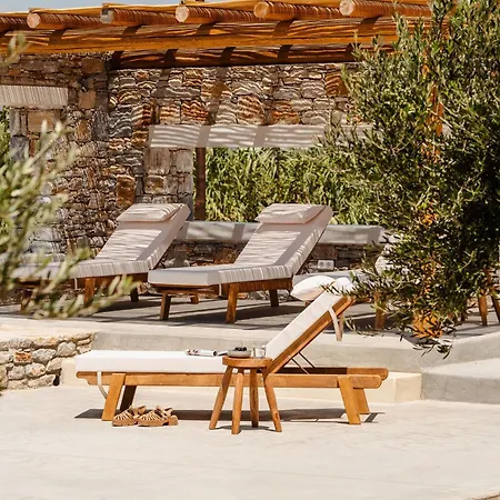 Villa Simiu With Private Swimming Pool