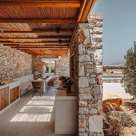 Simiu With Private Swimming Pool * Agia Anna (Naxos)
