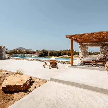 Simiu With Private Swimming Pool Villa