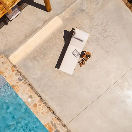 Simiu With Private Swimming Pool *