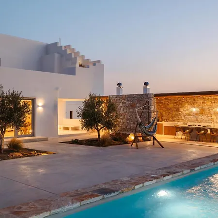 Simiu With Private Swimming Pool *