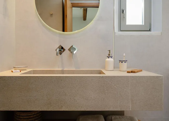 Simiu With Private Swimming Pool Villa