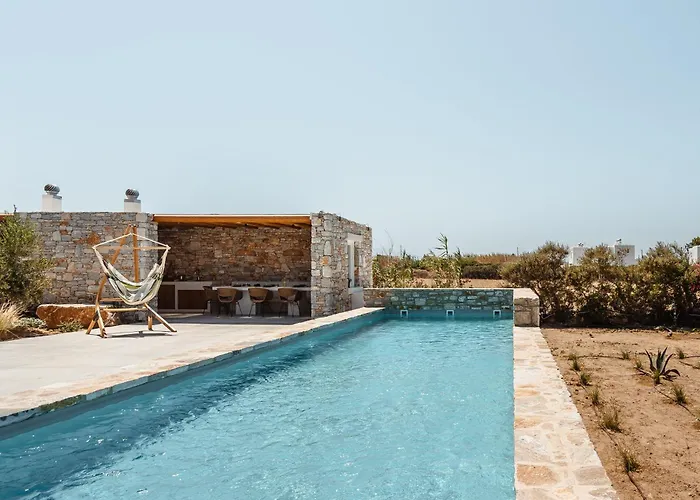 Villa Simiu With Private Swimming Pool