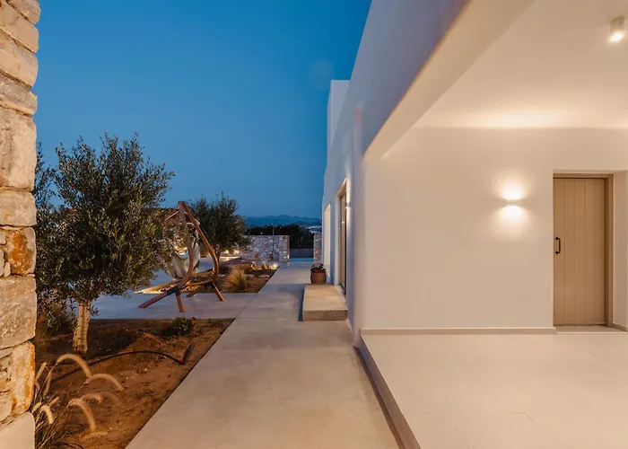 Simiu With Private Swimming Pool * Ajía Ána